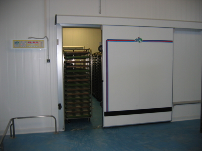 CFLP Maturpan - customized model with sliding door